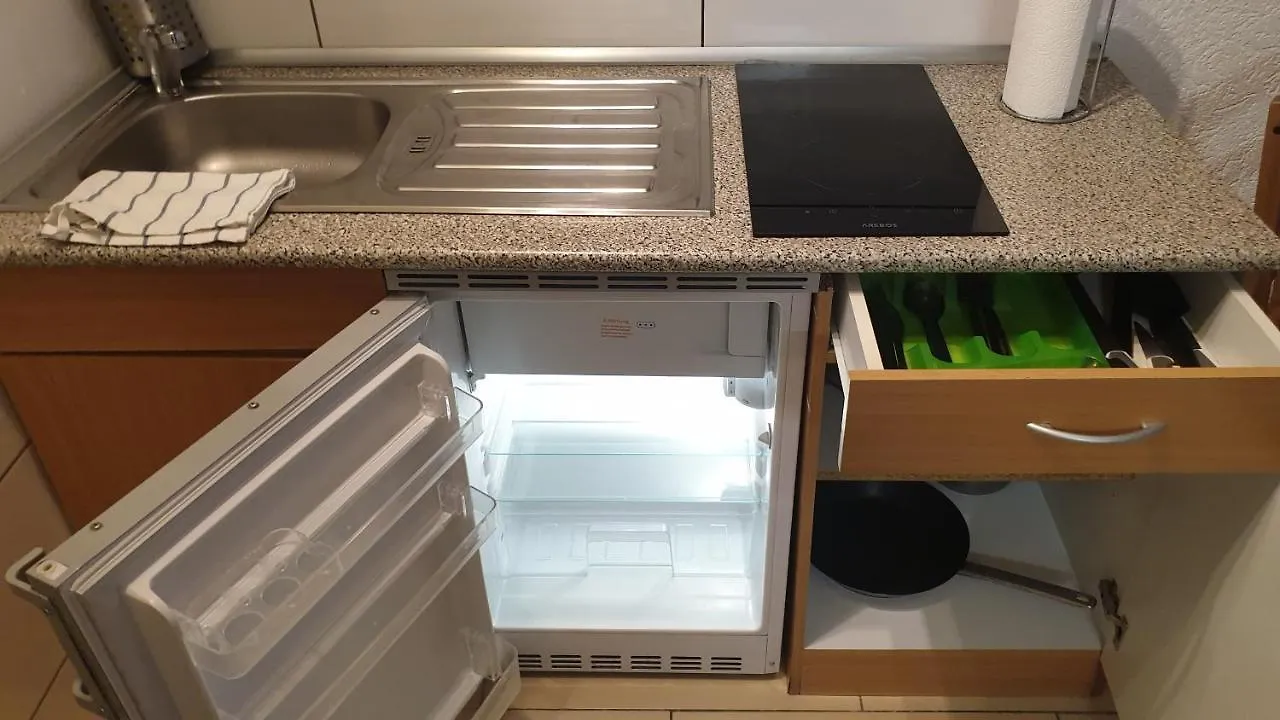 Workers-Sleep-Station Apartment Cologne