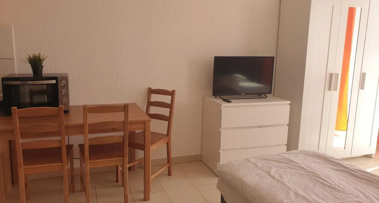 Workers-Sleep-Station Apartment Cologne