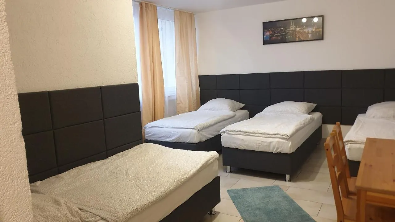 Workers-Sleep-Station Apartment Cologne