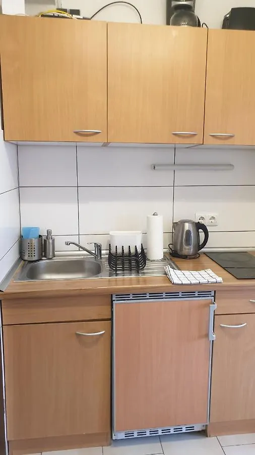 Workers-Sleep-Station Apartment Cologne